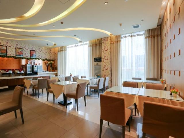 Jingjiang Inn Shanghai Minsheng Road Bagian luar foto