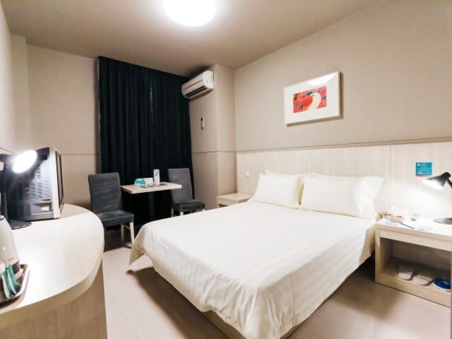 Jingjiang Inn Shanghai Minsheng Road Bagian luar foto